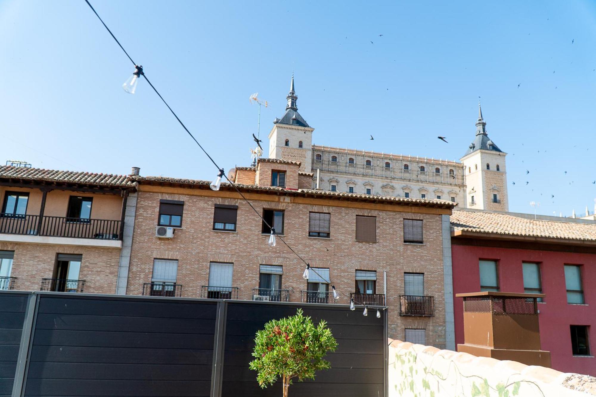 Cervantes 5 Collection - Greco Aparcamiento En El Edificio Toledo Eksteriør billede