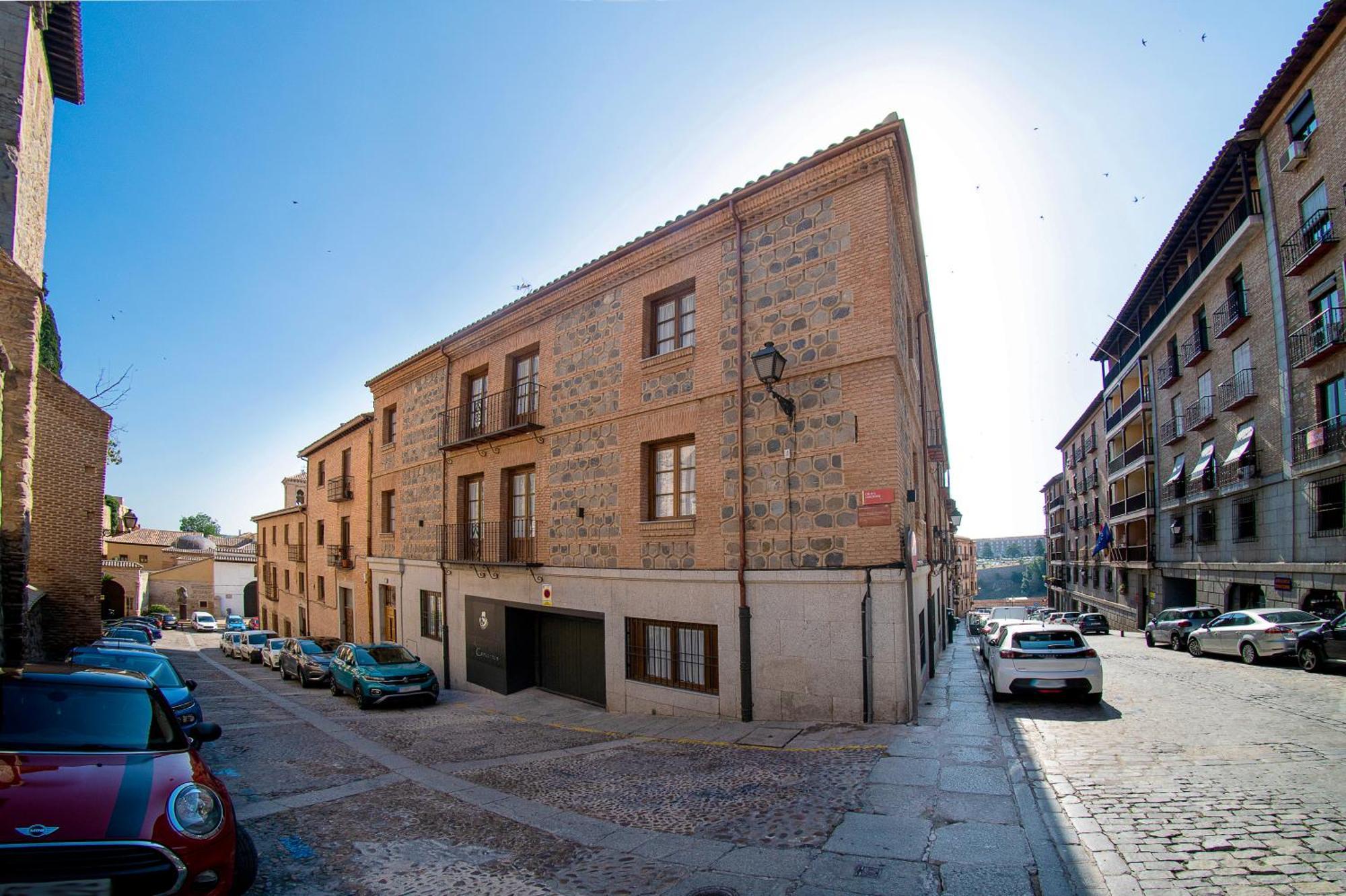 Cervantes 5 Collection - Greco Aparcamiento En El Edificio Toledo Eksteriør billede